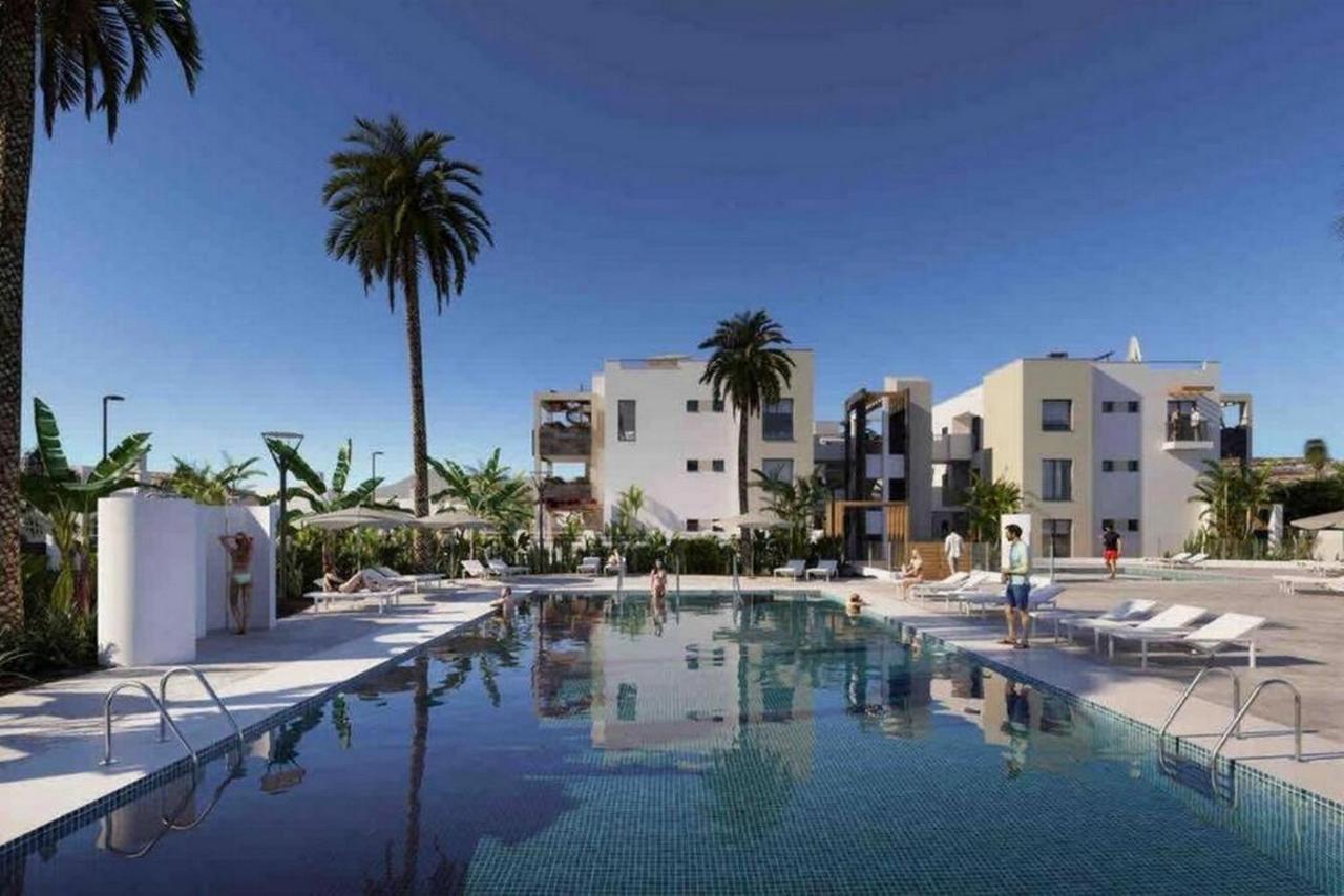 Green View Luxury Appartment In New Complex Pueblo Majorero Next To Golf Course 5 Min Walk From The Beach And Atlantico Shopping Centre In Caleta De Fuste Next To Cassino And Elba Sara Hotel 2 Bedrooms 2 Bathrooms Huge Terace! Экстерьер фото