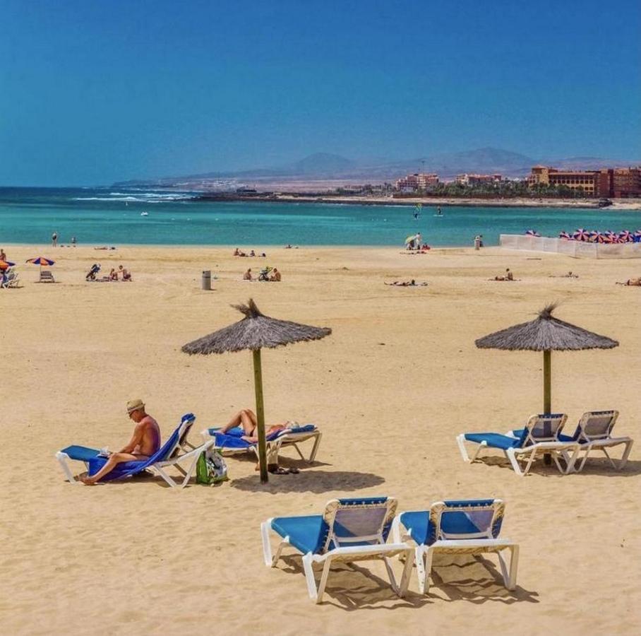 Green View Luxury Appartment In New Complex Pueblo Majorero Next To Golf Course 5 Min Walk From The Beach And Atlantico Shopping Centre In Caleta De Fuste Next To Cassino And Elba Sara Hotel 2 Bedrooms 2 Bathrooms Huge Terace! Экстерьер фото