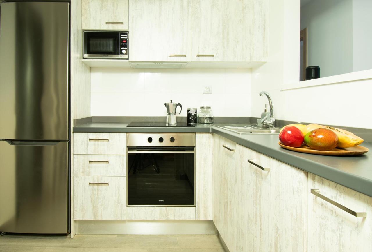 Green View Luxury Appartment In New Complex Pueblo Majorero Next To Golf Course 5 Min Walk From The Beach And Atlantico Shopping Centre In Caleta De Fuste Next To Cassino And Elba Sara Hotel 2 Bedrooms 2 Bathrooms Huge Terace! Экстерьер фото